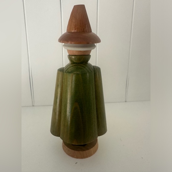 Shepard German incense wooden smoking man. 7.5” high. - Picture 6 of 8